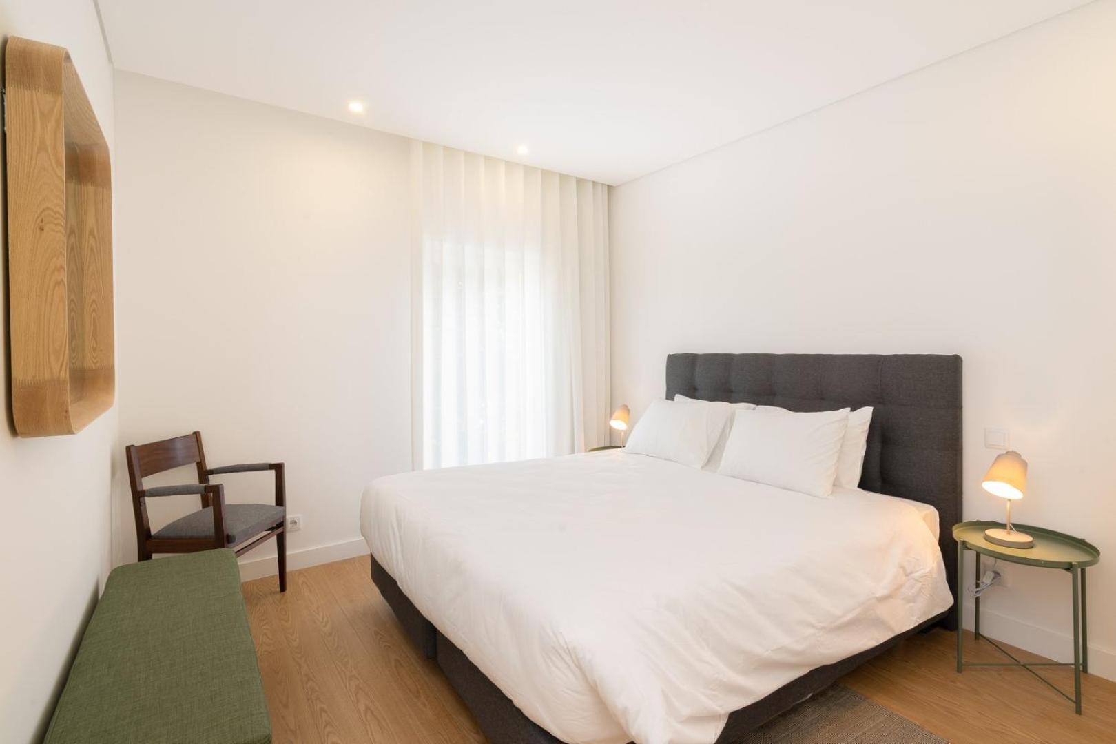 Guestready - Modern 2-Bedroom Apt In Cedofeita OOporto Exteriör bild