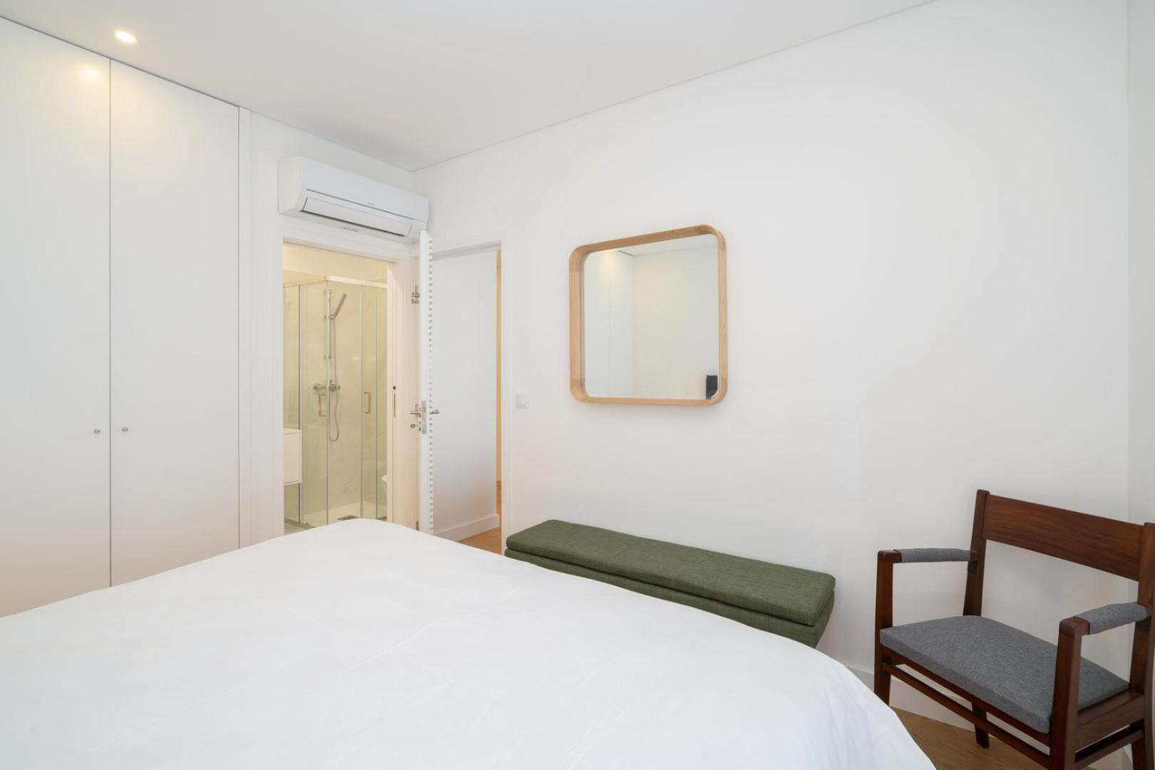 Guestready - Modern 2-Bedroom Apt In Cedofeita OOporto Exteriör bild