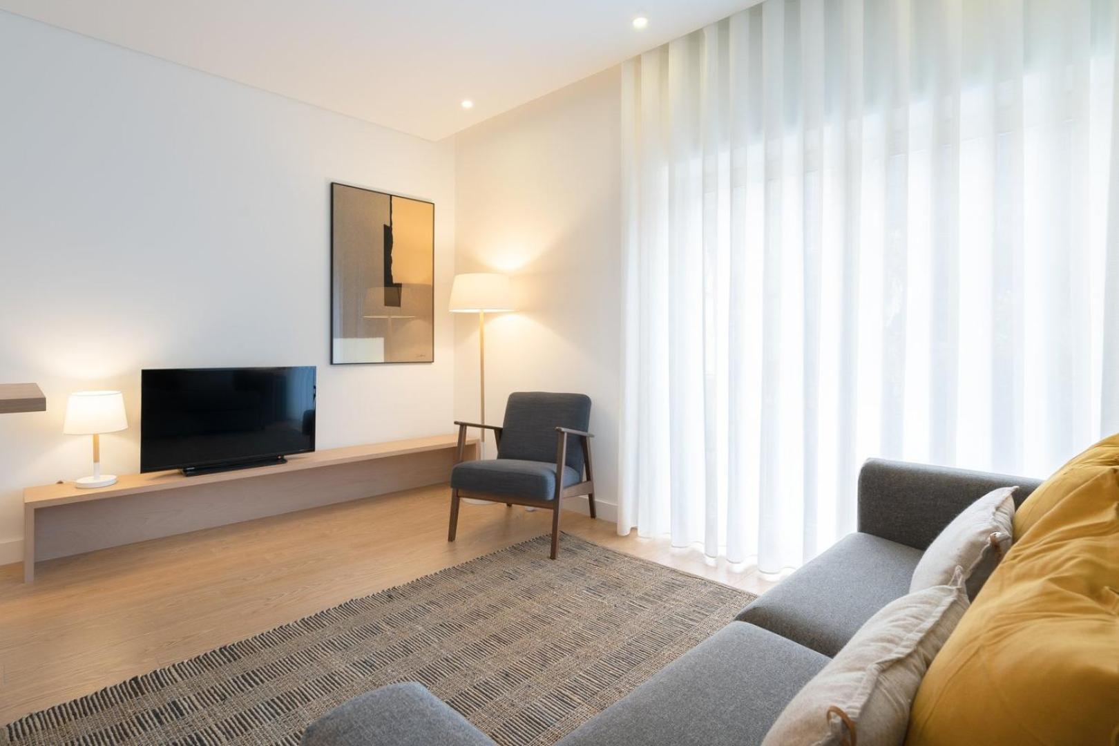Guestready - Modern 2-Bedroom Apt In Cedofeita OOporto Exteriör bild